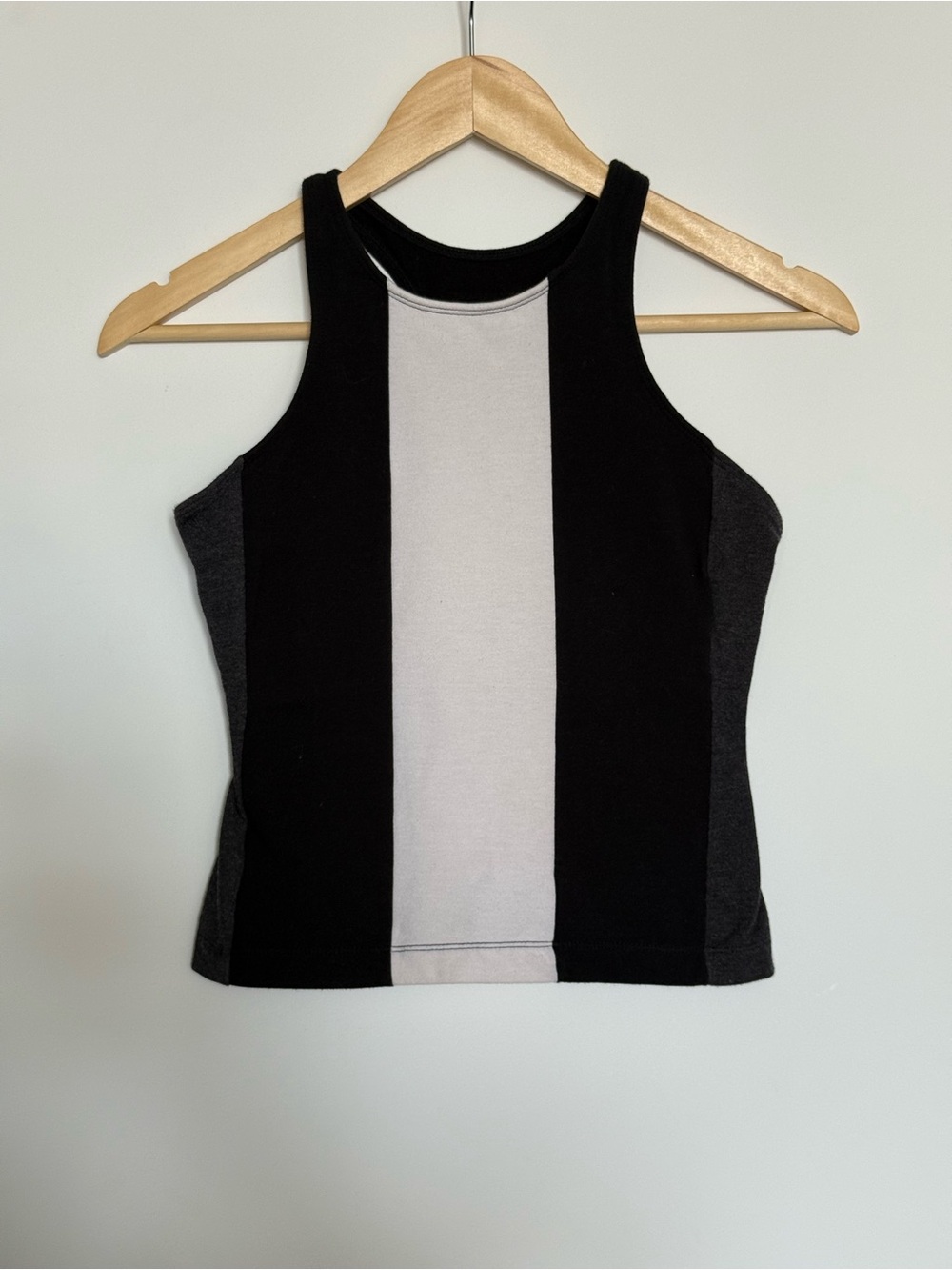 Everlast Racerback Sports Tank - Picture 3 of 4